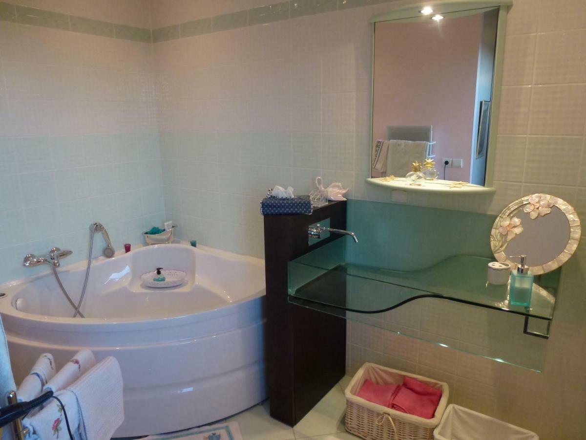 Villa " Des 2Ll " Grasse Luaran gambar