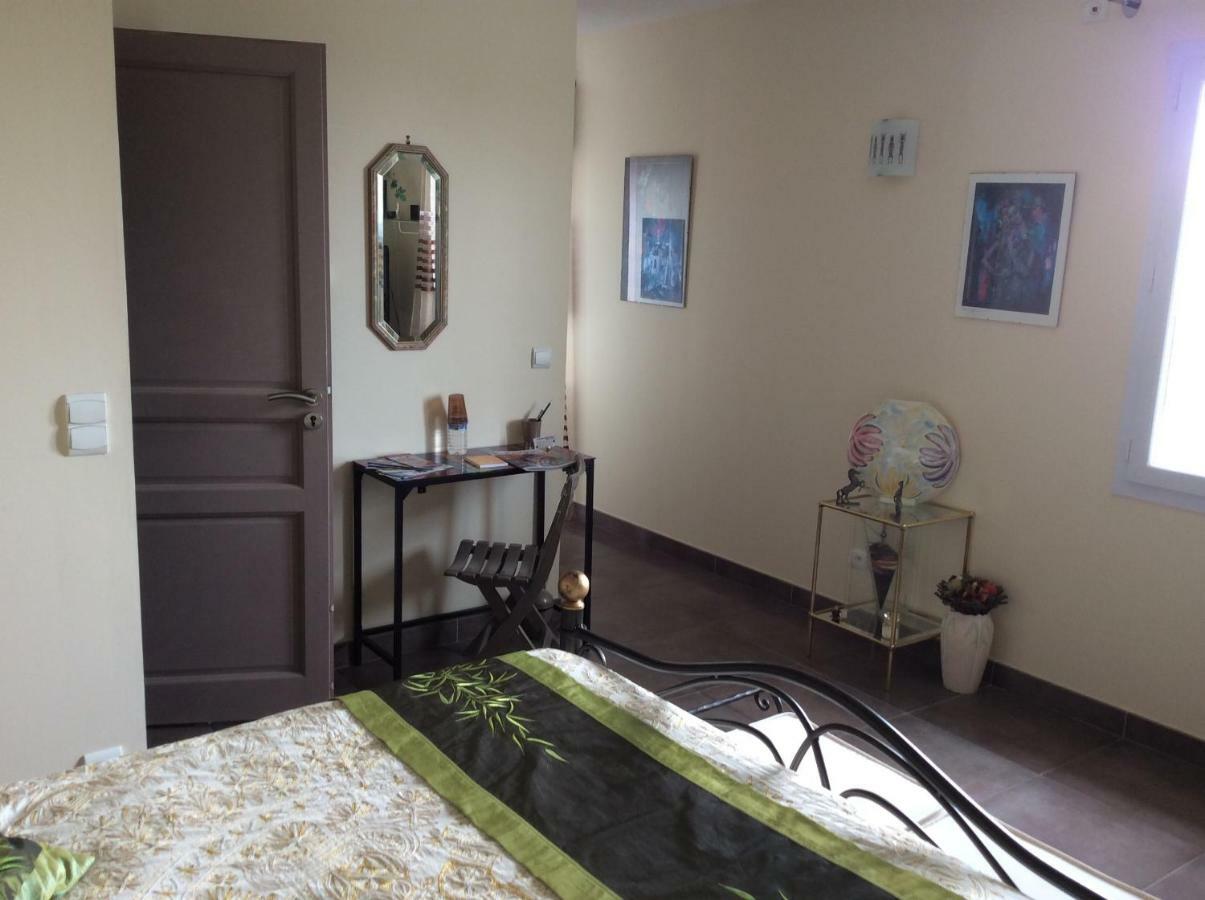 Villa " Des 2Ll " Grasse Luaran gambar